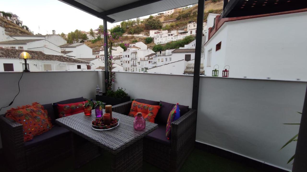 El Nido De La Galeria Apartment Setenil De Las Bodegas ภายนอก รูปภาพ